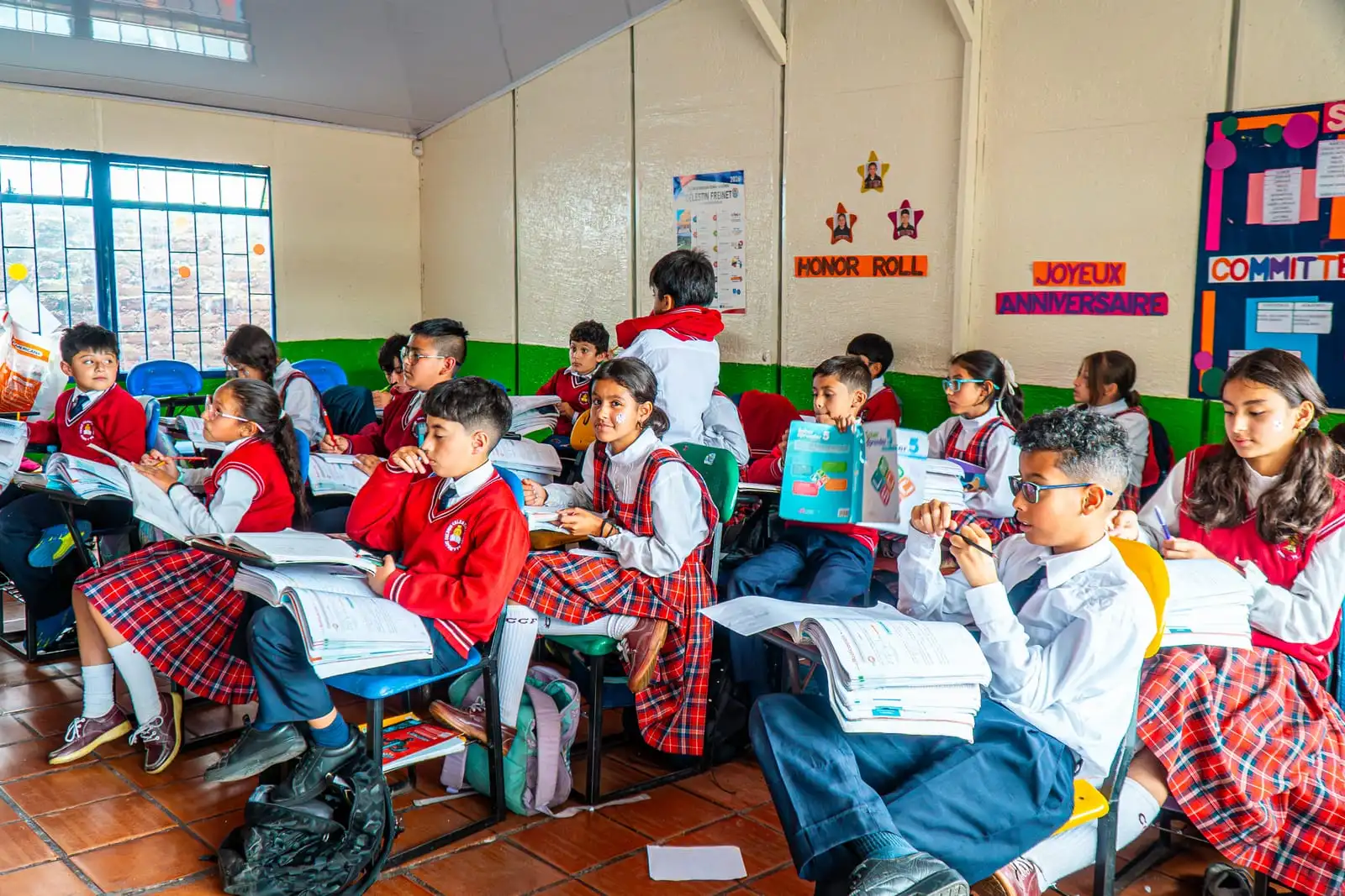 Clase de primaria en la Sede Norte